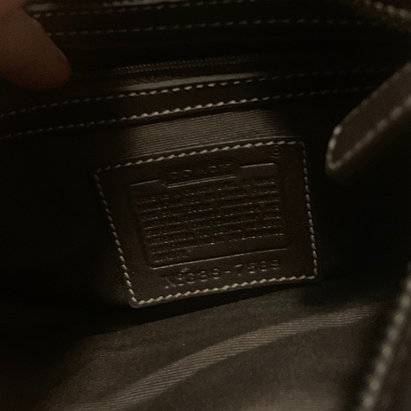 Coach Hampton brown leather and suede baguette bag - Picture 9 of 14